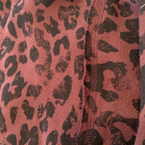 Peyton Jensen long sweatshirt in copper copper - Picture 5 of 7